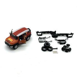 ビ-エムクリエイションズ トヨタ FJ Cruiser 15 1/64スケール オレンジ LHD 64B0203