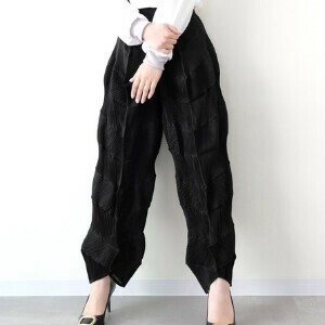ミックスプリーツトゲトゲパンツ