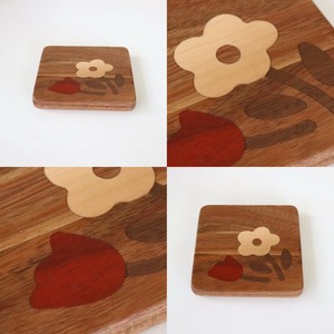 ☆カラフルデザイン！【自然派・木の細工】 coaster /寄木コースター　小花角