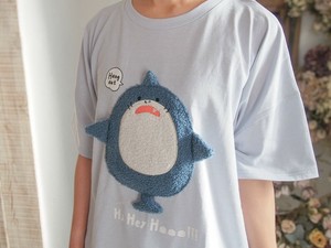 かわいい サメ 立体 刺繡 ぬいぐるみ風 Tシャツ 半袖 レディース メンズ