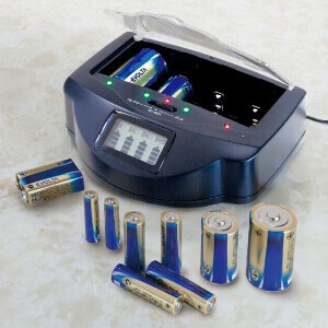 乾電池簡単充電マルチチャージャー