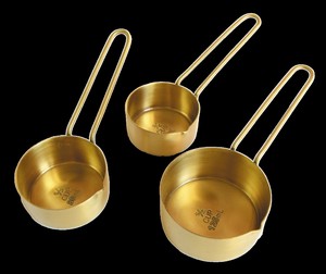 BRASS　MEASURING　CUP　SET