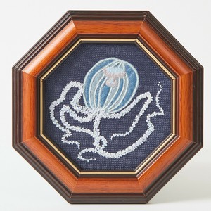 Picture Frame embroidery