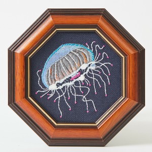 Picture Frame embroidery
