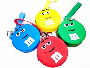 再入荷！丸くてふにゃふにゃラバー製小物入れキーチェーン♪【M&M'SラバーコインケースK/C】キーホルダー