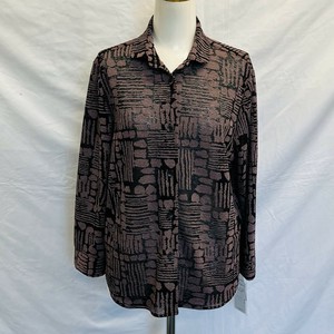 Button Shirt/Blouse