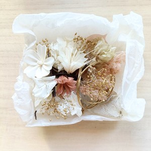 ドライフラワー髪飾り【handmade】