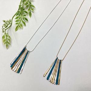 ネックレス　個性的　ビジュー　ペンダント　スティック