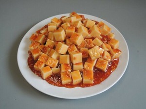 日本職人が作る  食品サンプル　マーボードーフ　IP-168