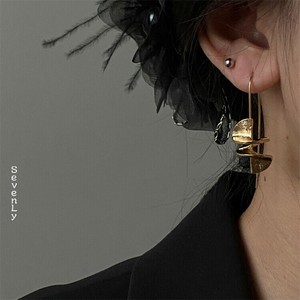 限定販売 耳掛け 耳飾り ピアス「2025新作」