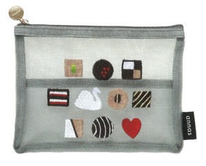 【2025春夏新作】【刺繍文具】【annas・アンナス】刺繍メッシュポーチ　チョコ　F150-86