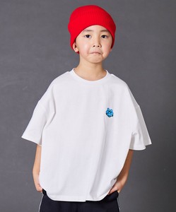 【PAIRMANON STREET】ワンポイント 花 モチーフ 刺繍 半袖 Tシャツ