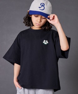【PAIRMANON STREET】ワンポイント 花 モチーフ 刺繍 半袖 Tシャツ