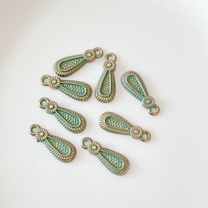Handicraft Material Green Drop 20 x 7mm