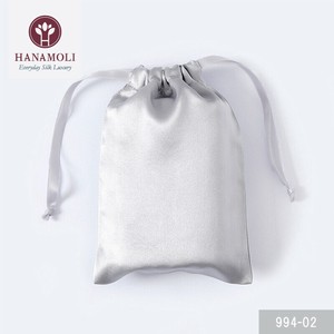 【シルク100％】【絹】【シルク小物】【サテン】【小分け】【旅行】シルク巾着ポーチ994
