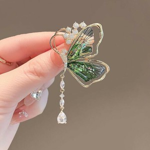 ブローチ 蝶　バタフライ butterfly おしゃれ 蝶々 雑貨  蝶々 入学式 入園式  ブローチ キラキラ