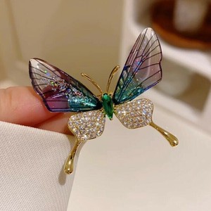 ブローチ 蝶　バタフライ butterfly 蝶々 雑貨 ピンブローチ  蝶々 入学式 入園式  ブローチ キラキラ