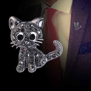 ブローチ 猫　猫 雑貨 猫 ねこ ネコ 猫グッズ おしゃれ ピンブローチ  服装   ブローチ キラキラ