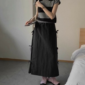 サイドリボンバックスリットスカート