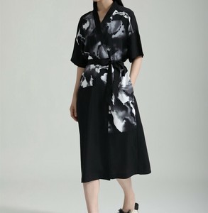 Casual Dress Ladies fashion Floral Pattern V-Neck Short Sleeve Spring