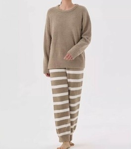 パジャマ  ラウンドネック  長袖  秋冬 保温 無地 ゆったり 快適 男女兼用 ファッション  BQ7032