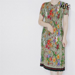 洋装/连衣裙 百褶/褶裥 花朵 洋装/连衣裙 印花