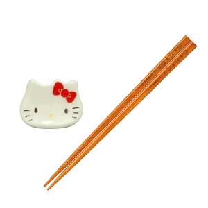 【サンリオ】ハローキティ 箸（みかんの木）＆箸置セット(赤）