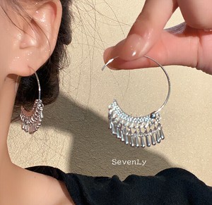 ＜SALE＞フリンジピアス 耳飾り ピアス「2025新作」
