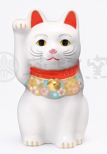 ★幸福を招く★　楽しくお目出度い「縁起の置物」【桜づくし　招き猫(白･小)】