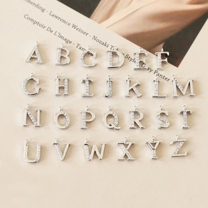 縦カン付き アルファベット パーツ イニシャル チャーム ストーン アクセサリーパーツ ハンドメイド 英語