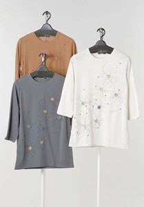 7分袖花柄プリント刺繍カットソー　ロンT　カットソー　Tシャツ 刺繍　花