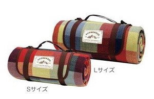 Picnic Blanket Check