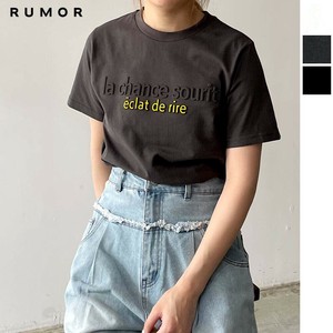 【2025新作一部予約】エンボスロゴコンパクトTシャツ