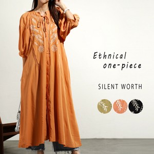 【SALE】【2025新作】刺繍マキシ前開きワンピース♪