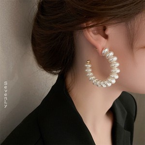 ＜SALE＞パールCラインピアス 耳飾り ピアス「2025新作」
