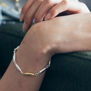Plump Motif Bracelet / プランプモチーフブレスレット【Nothing And Others/ナッシングアンドアザーズ】