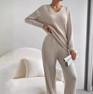 Pantsuit Ladies fashion V-Neck Set of 2