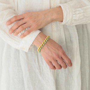 軽くてやさしい立体刺しゅうアクセサリー　スフィア・プラスブレスレット　誕生石カラー