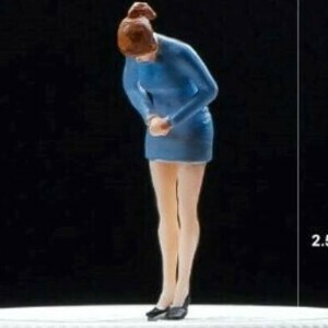収蔵家 1/64 いらっしゃいませ 女性スタッフ ブルー フィギュア/ミニチュア/人形