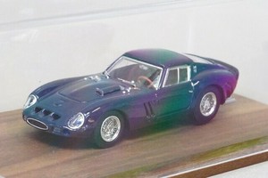 新品 Finclassically 1/64 250 GTO S/N 4219GT Royal Blue ミニカー