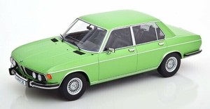 新品 KKscale 1/18 BMW 3.0S E3 2.Series 1971 Light Green Metallic ミニカー