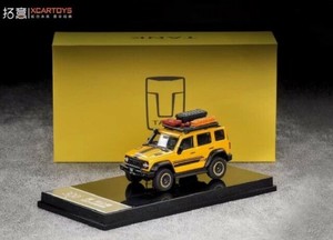 拓意 XCARTOYS 1/64 タンク300 国境限定版 黄色 ディスプレイケース付き ミニカー