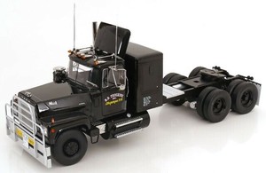 【予約】ROAD KINGS 1/18 Mack RL 700L ブラック ミニカー