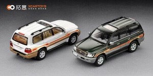 【予約】XCARTOYS 1/64 8代目 トヨタ ランドクルーザー ホワイト / グリーン・ゴールド ホワイト ミニカー