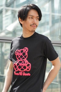 【ユニセックス】46075【LUXE/R】BEAR柄　コード刺繡　Tシャツ（RMS）