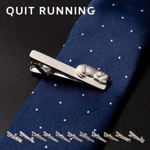 QUIT RUNNING クイトランニング 犬 ドッグ マットネクタイピン
