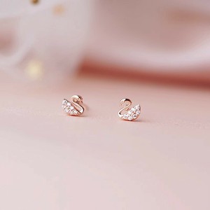 鵝鳥　ピアス S925ポスト　ピアス K18　ピアス アレルギー K18 ピアス　シルバー925 ピアス