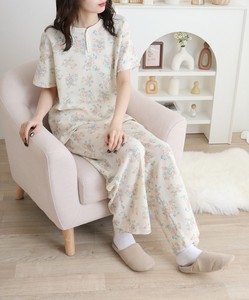 【2025年 New Item】花柄ルームウェア半袖ヘンリー＆パンツ（ポーチ付き）