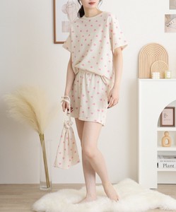 【2025年New Item】ハート柄ルームウェア半袖＆ショートパンツ（ポーチ付き）