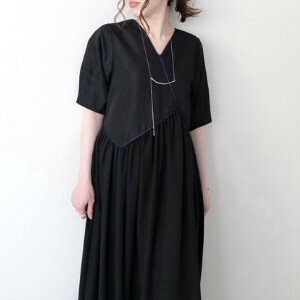 配色パイピングパネルフレアワンピース